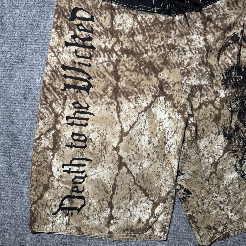 Apprime Appreme Board Shorts Tan Death to the Wicked Horsemen Gun Graphic Medium - Picture 2 of 16